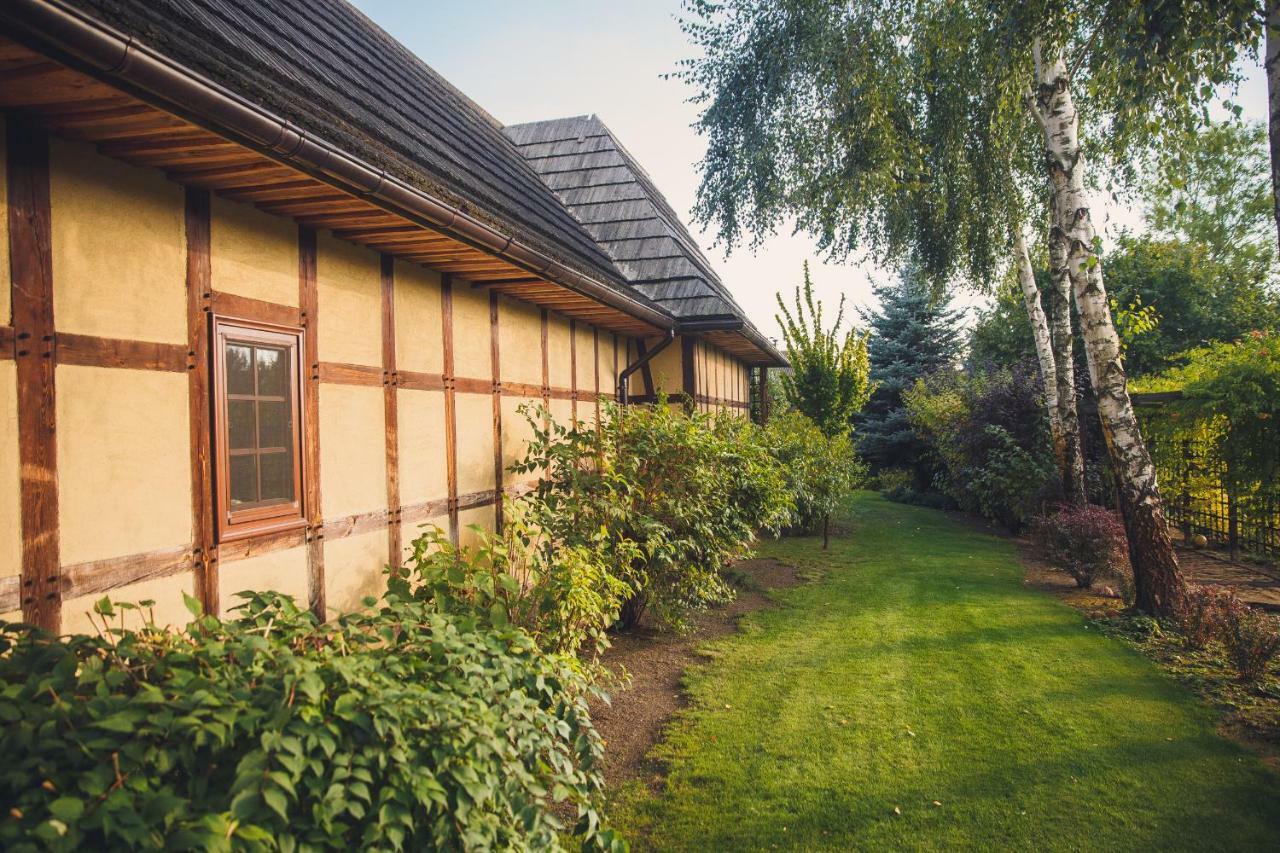 Mak Bed and Breakfast Murowana Goślina Exteriör bild